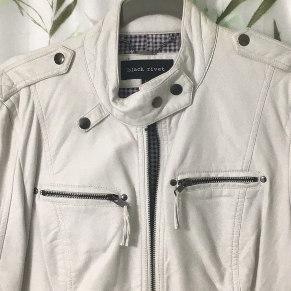 NWOT Black Rivit White Leather Look Jacket. Large. 100% Polyurethane, lined. - Picture 2 of 9